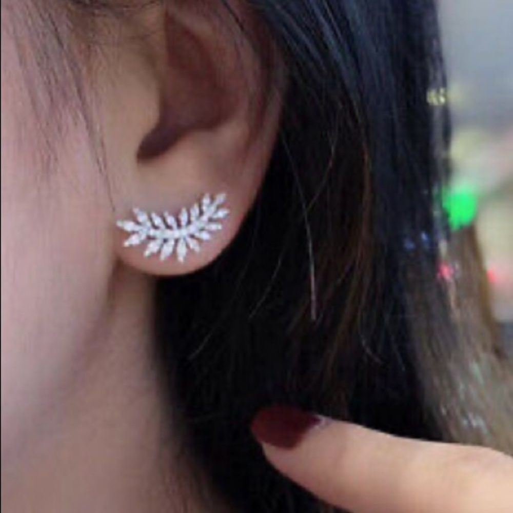 New Sterling silver Diamond Earrings